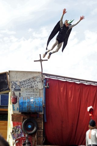 phoca_thumb_l_cie_3_points_suspension_3