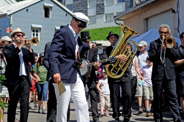 phoca_thumb_l_parade_14
