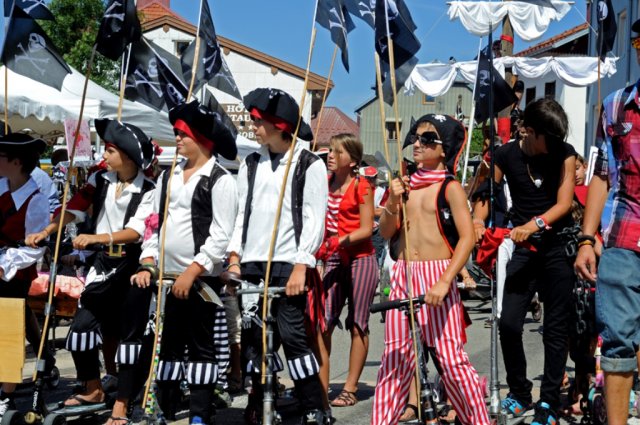 phoca_thumb_l_parade_8